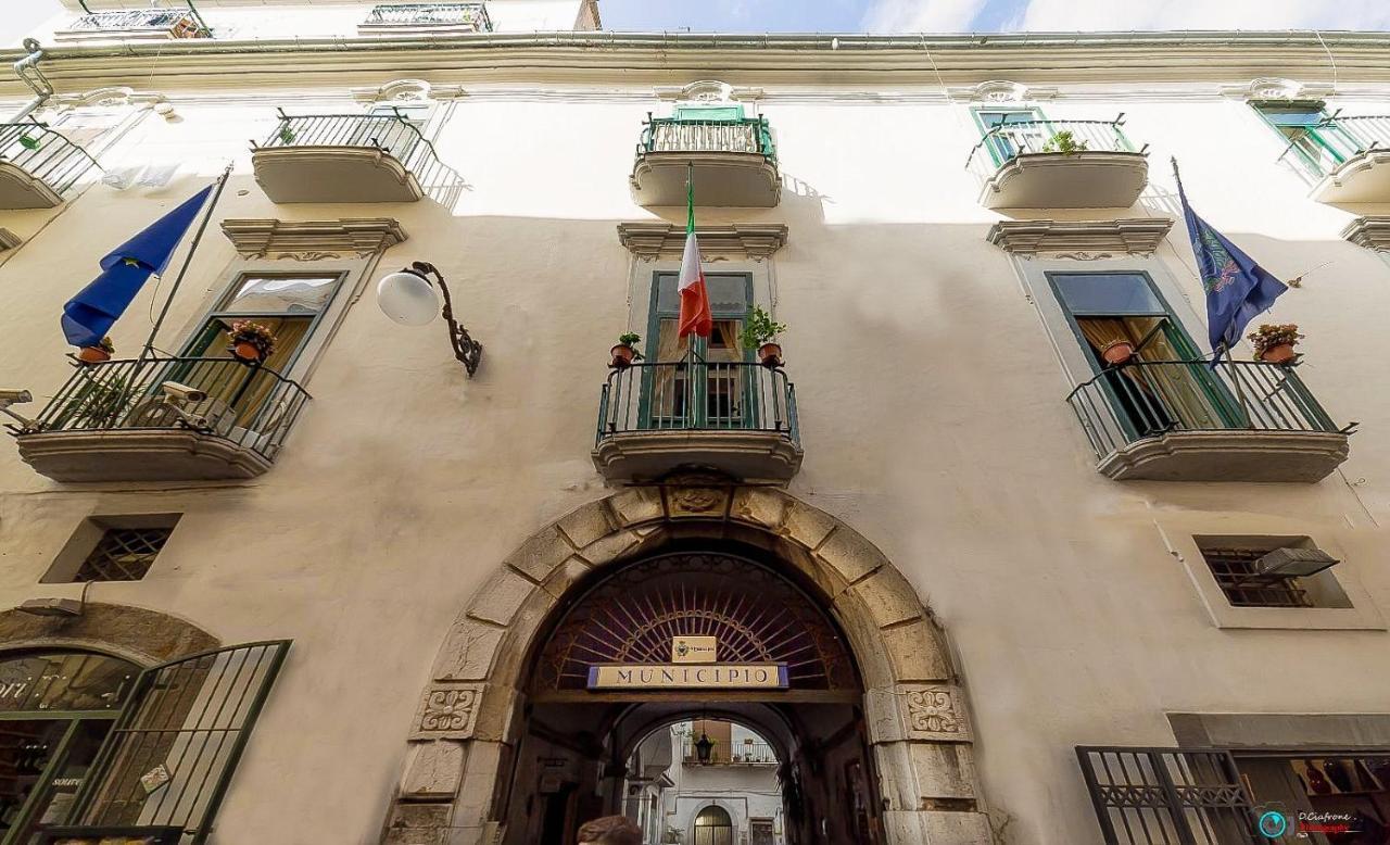 Ferienwohnung Bb Al Centro Di Vietri Exterior foto